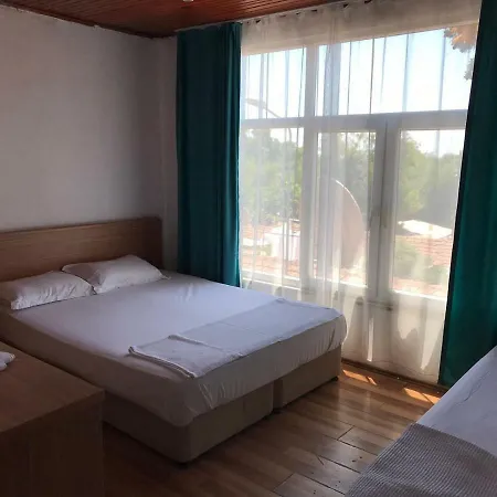 Hotel Zuemruet Pansiyon